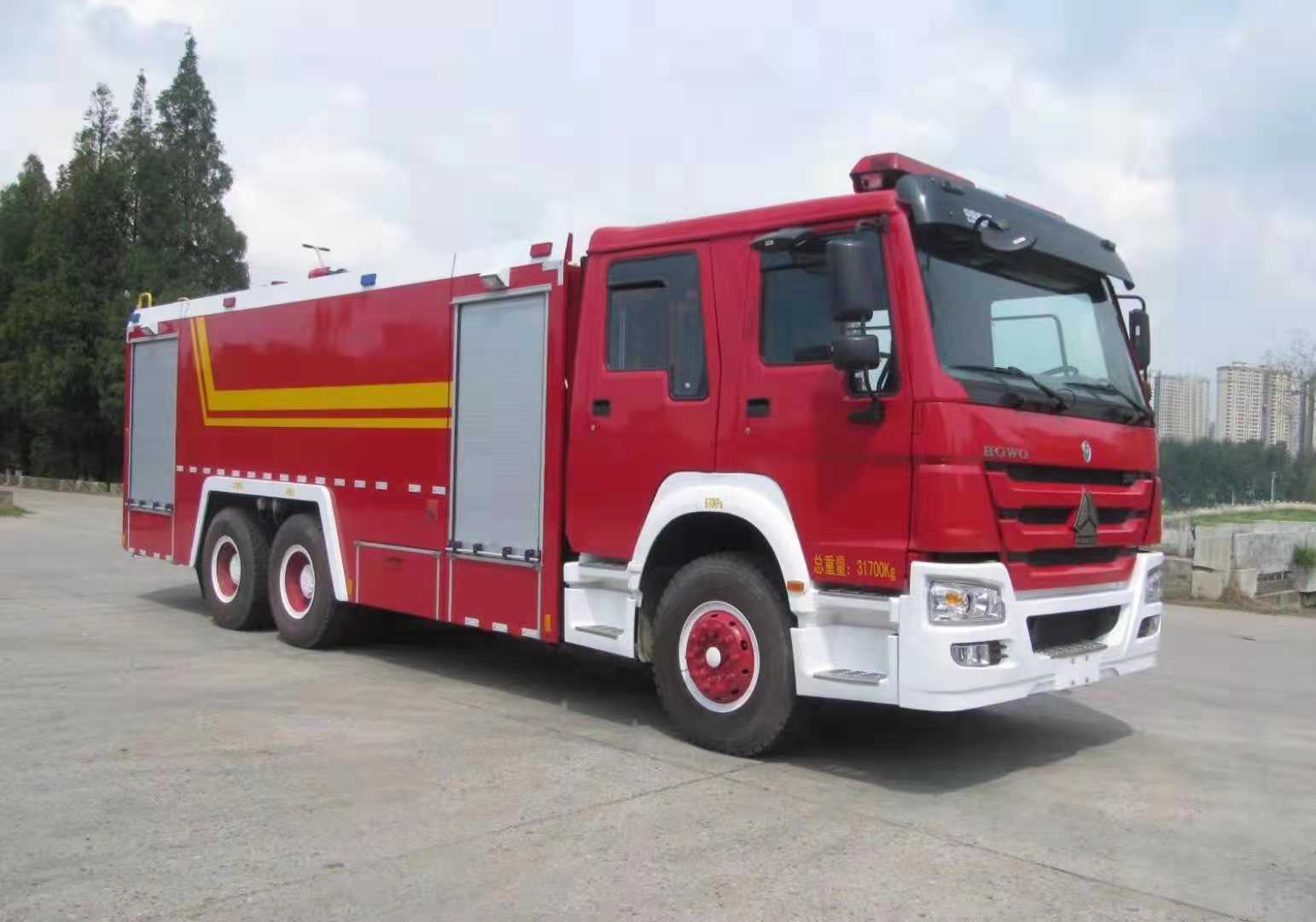 重汽16噸水罐消防車順利下線